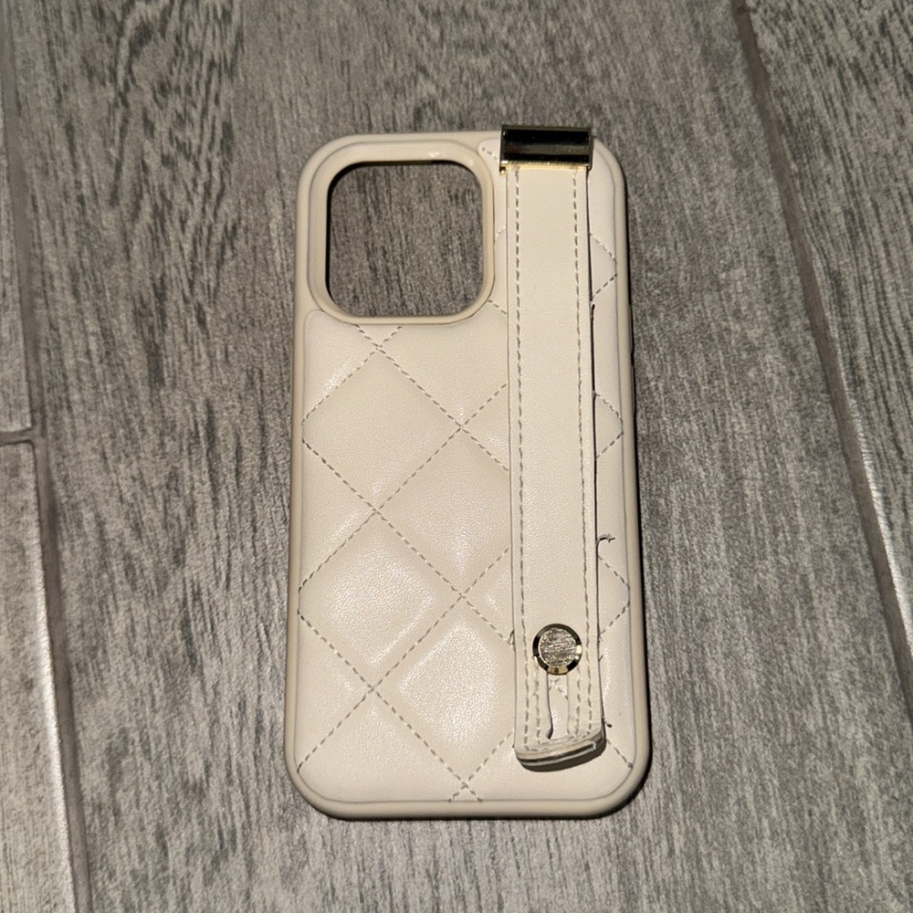 iPhone 14 Pro case